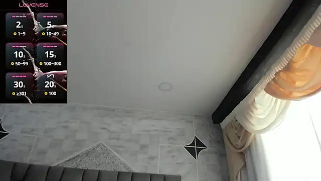 EmiliaRose  online show from 1, 10, 2025