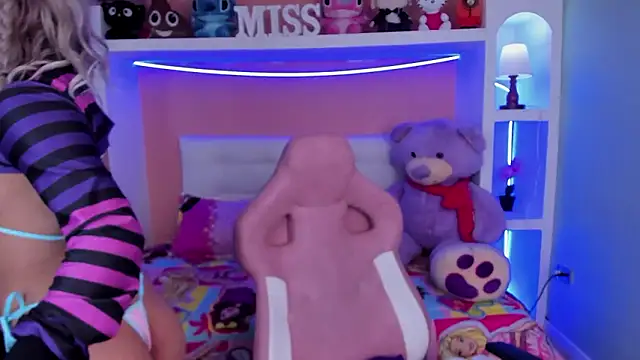 miss   megan online show from 13, 3, 2026