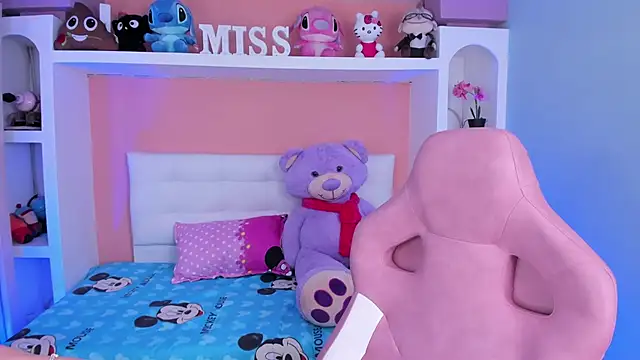 miss   megan online show from 9, 10, 2025