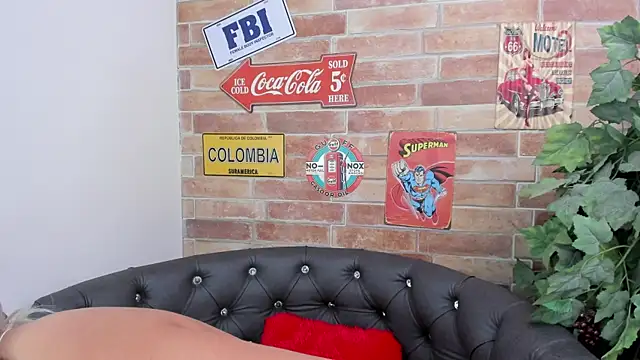 Snapshot of miss___megan chatting on 24, 6, 2026 miss megan online show from 24, 6, 2026