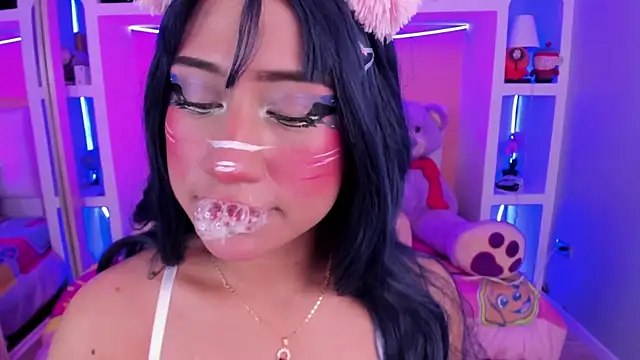 miss   megan online show from 13, 5, 2026