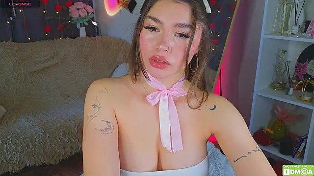 Caroline  Brown online show from 19, 2, 2026