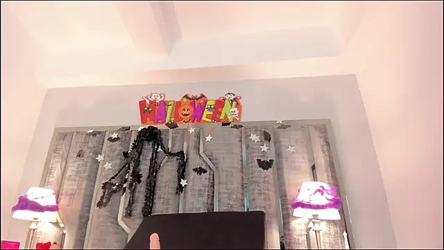 Ciara Benet online show from 31, 10, 2025