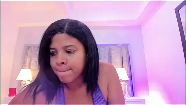 Ciara Benet online show from 6, 11, 2025