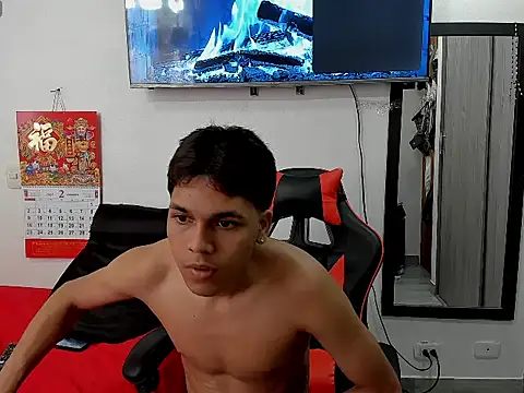 Snapshot of David_Gil19 chatting on 15, 2, 2025 David Gil19 online show from 15, 2, 2025