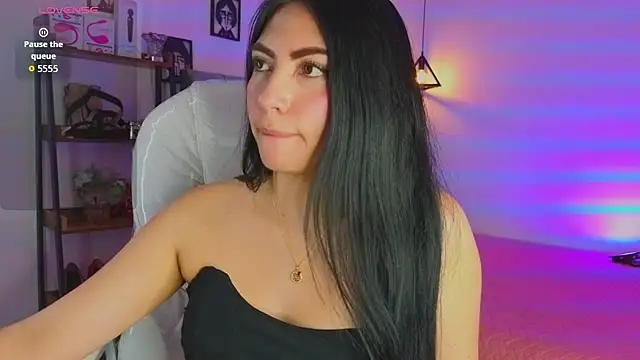 Miller Vanessa  online show from 23, 9, 2025