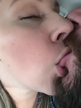 Mona Plus online show from 30, 11, 2025