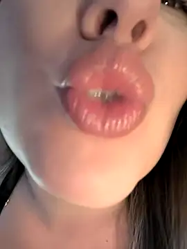 Mona Plus online show from 20, 2, 2026