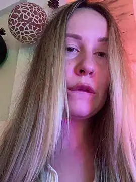 Mona Plus online show from 18, 3, 2025