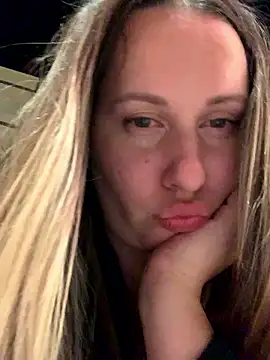 Mona Plus online show from 25, 9, 2025