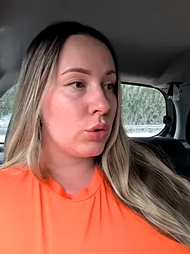 Mona Plus online show from 8, 9, 2025