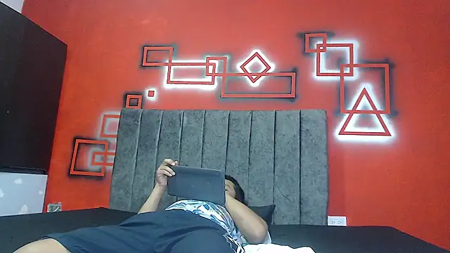 manuel rey online show from 20, 3, 2025