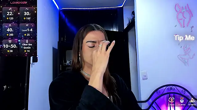 Dollcatalina online show from 7, 11, 2025