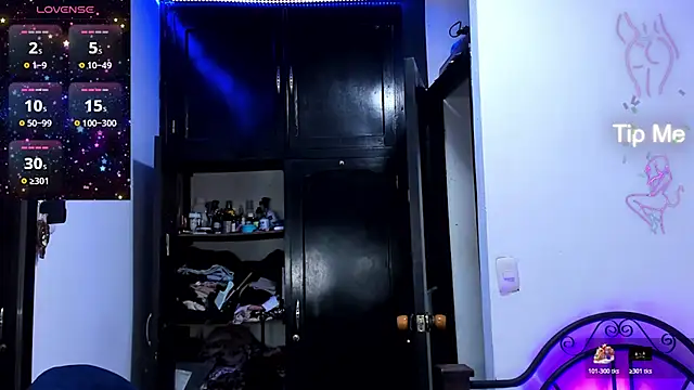 Dollcatalina online show from 1, 12, 2025