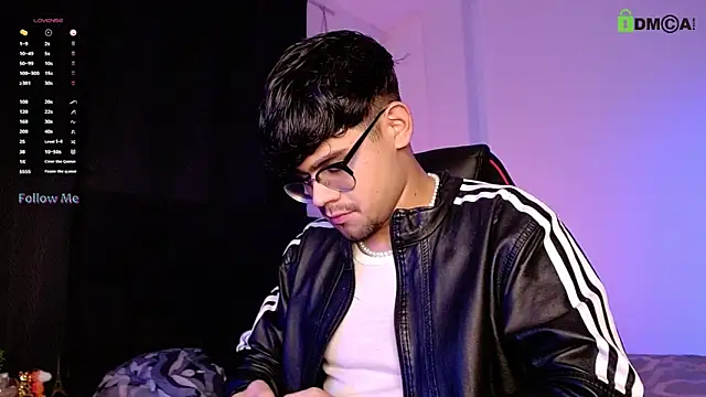 isaac-saenz online show from 7, 11, 2025