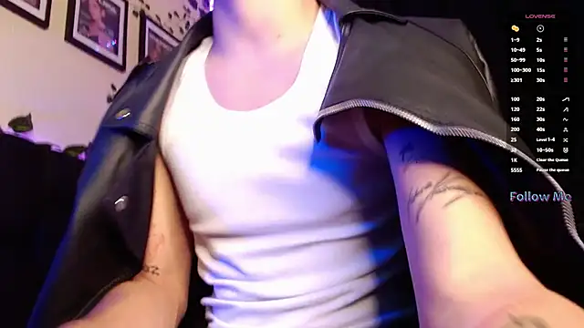 isaac-saenz online show from 20, 2, 2025