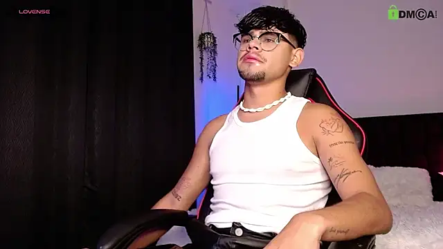 isaac-saenz online show from 9, 9, 2025