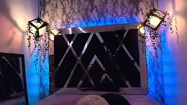 charlotte bluee online show from 25, 9, 2025