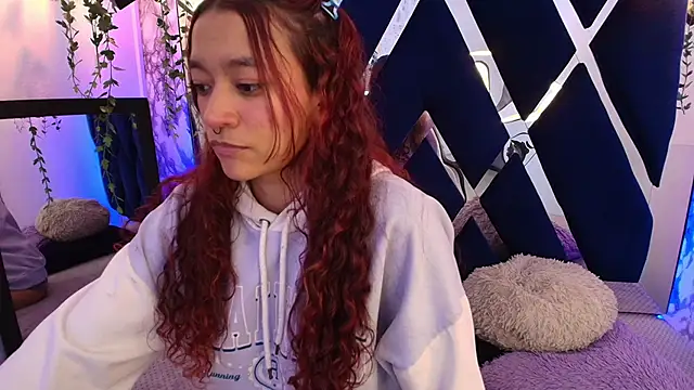 charlotte bluee online show from 28, 9, 2025