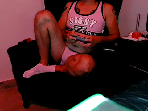 Snapshot of Iscariot19 chatting on 3, 11, 2025 Iscariot19 online show from 3, 11, 2025