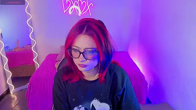 kristen tay online show from 24, 9, 2025