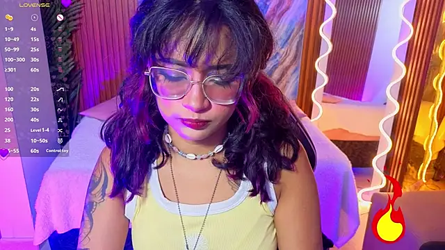 kristen tay online show from 8, 7, 2026