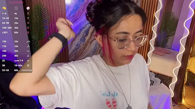 kristen tay online show from 29, 5, 2026