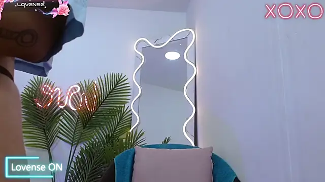 kristen tay online show from 11, 3, 2025