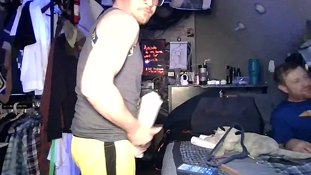 Sk00byJaXxX212 online show from 1, 11, 2025