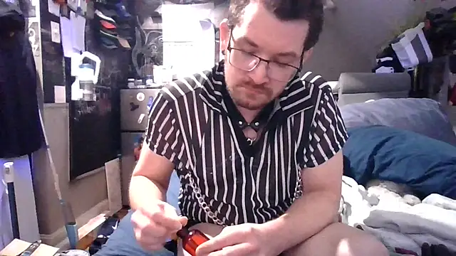 Sk00byJaXxX212 online show from 22, 10, 2025