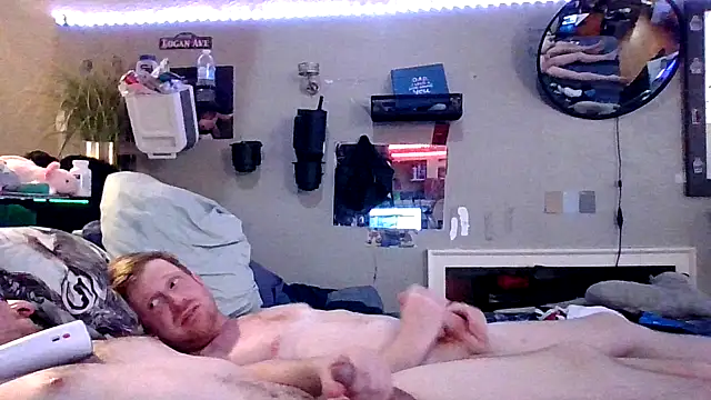 Sk00byJaXxX212 online show from 11, 4, 2026