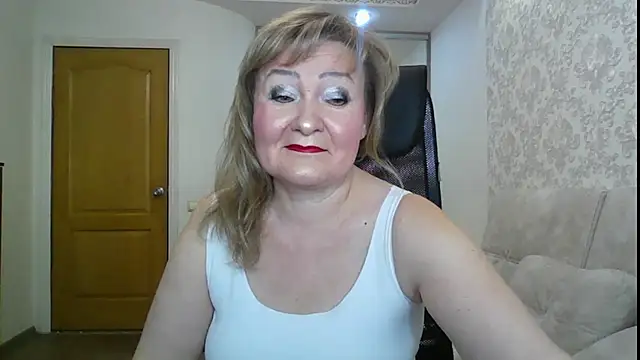 Victoria secrets  online show from 25, 10, 2025