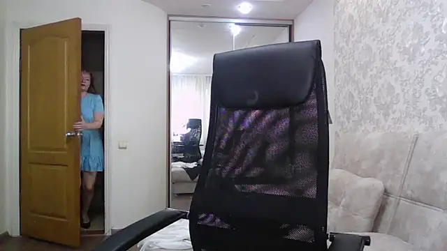 Victoria secrets  online show from 8, 10, 2025