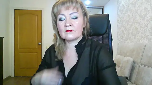 Victoria secrets  online show from 24, 9, 2025