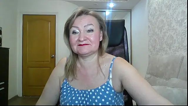 Victoria secrets  online show from 21, 10, 2025