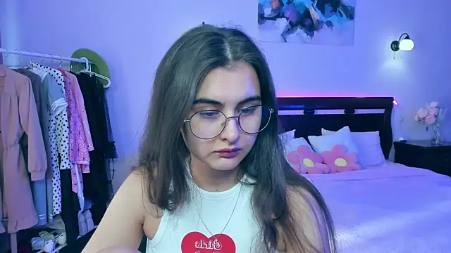 GabriellaMays online show from 19, 2, 2025