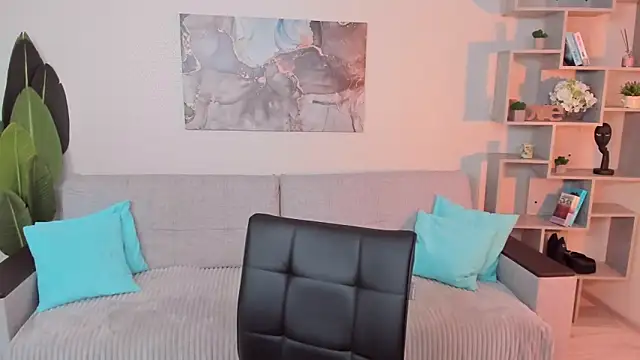 GabriellaMays online show from 16, 9, 2025