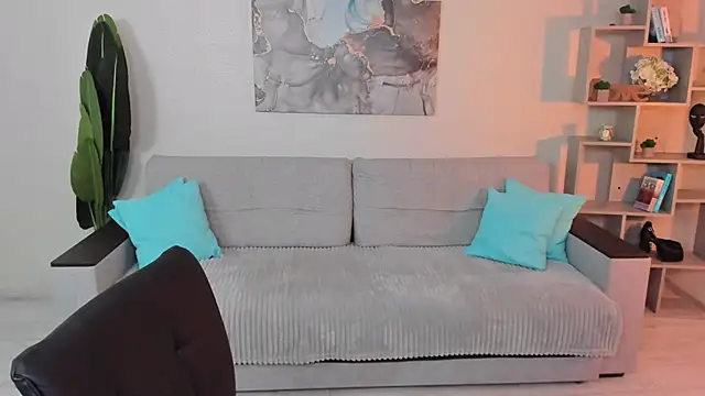 GabriellaMays online show from 11, 10, 2025