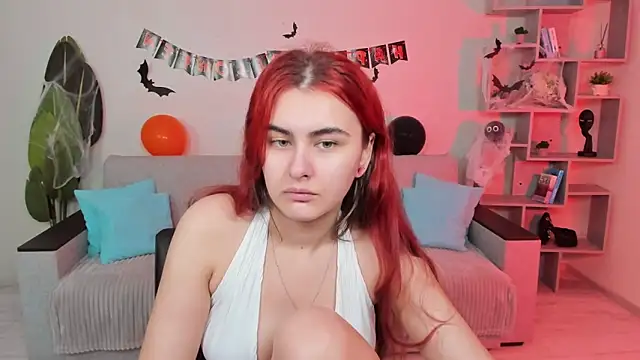 GabriellaMays online show from 19, 10, 2025