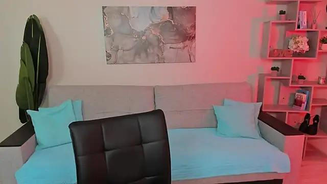 GabriellaMays online show from 16, 2, 2026