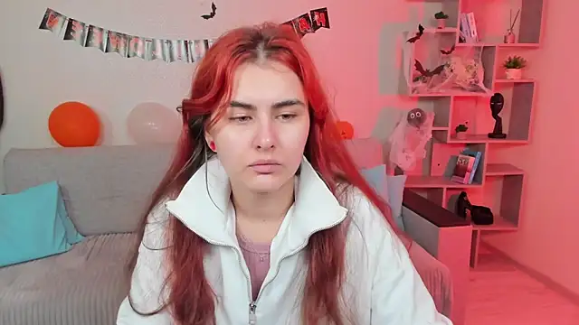 GabriellaMays online show from 26, 10, 2025