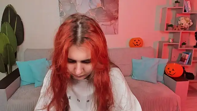 GabriellaMays online show from 8, 11, 2025