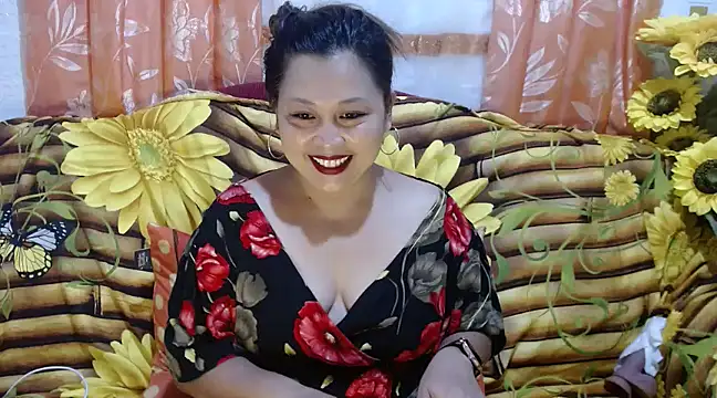 UrSweetClassyPinay online show from 23, 12, 2024