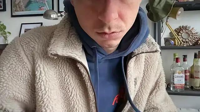 Snapshot of MikymikeBBWD chatting on 28, 11, 2025 MikymikeBBWD online show from 28, 11, 2025