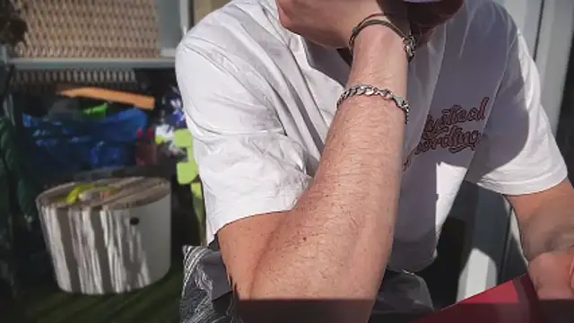 MikymikeBBWD online show from 4, 3, 2026