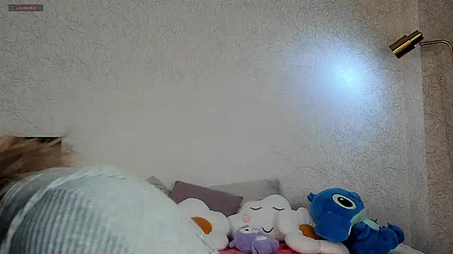 TaiteBayles online show from 26, 11, 2025