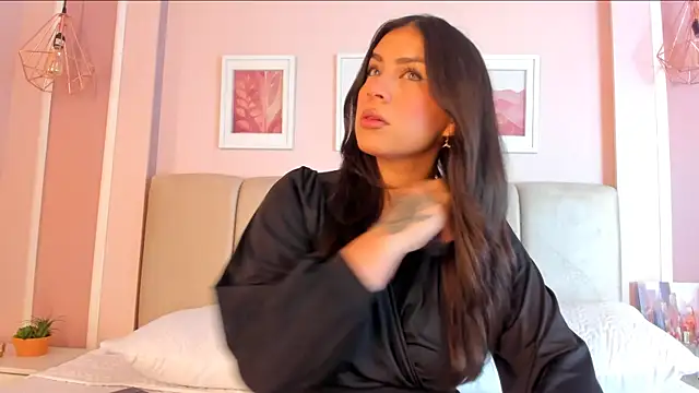 Annie rhoades online show from 17, 12, 2025