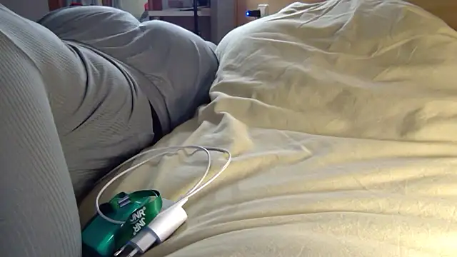 Snapshot of Halima_misshotpussy13 chatting on 15, 2, 2025 Halima misshotpussy13 online show from 15, 2, 2025