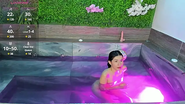 Arii moon online show from 18, 3, 2025