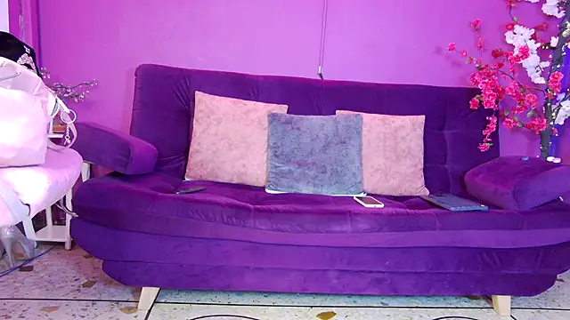 Arii moon online show from 18, 11, 2025